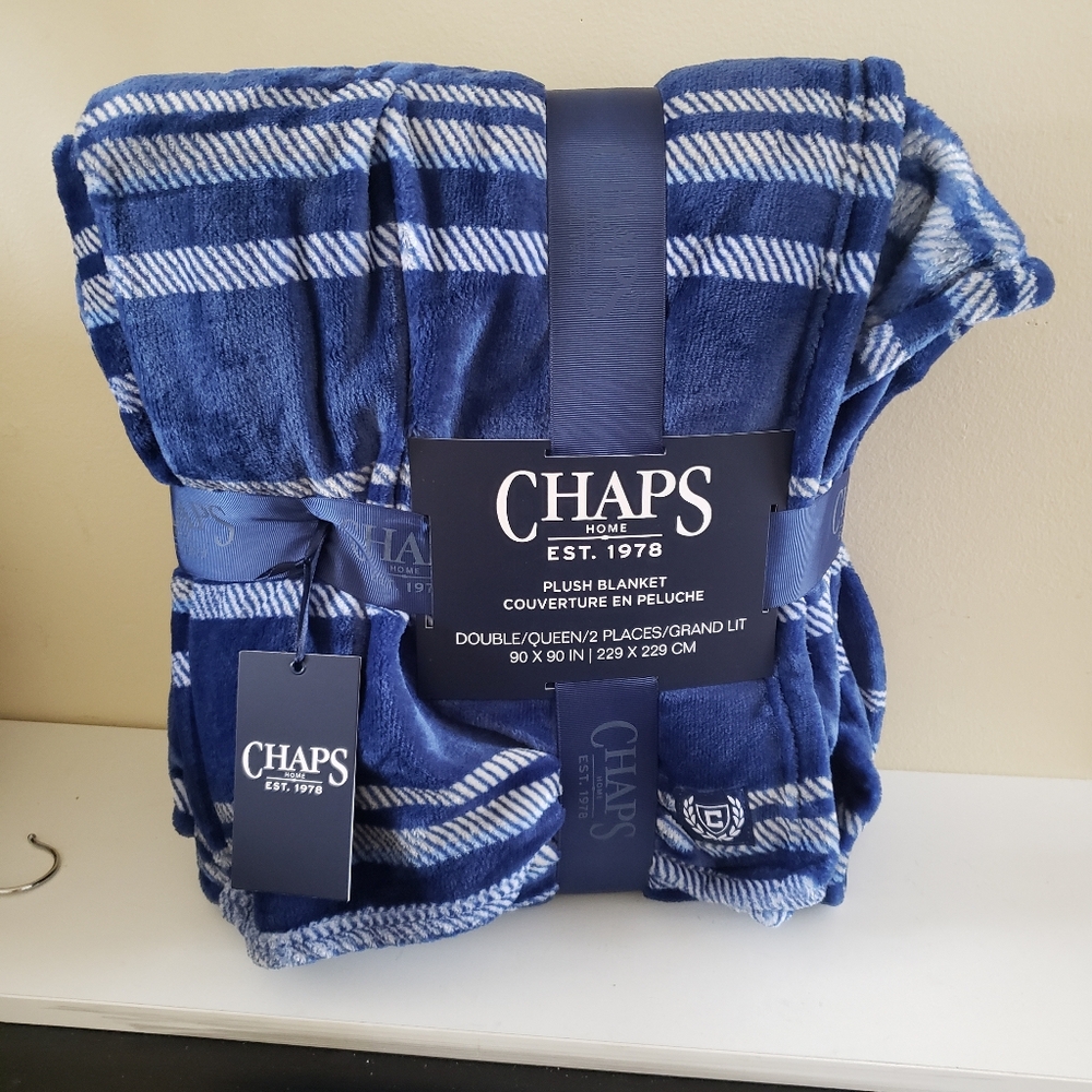 CHAPS  BNIP Multi Print Plush Blanket - DOUBLE/QUEEN 90 × 90"